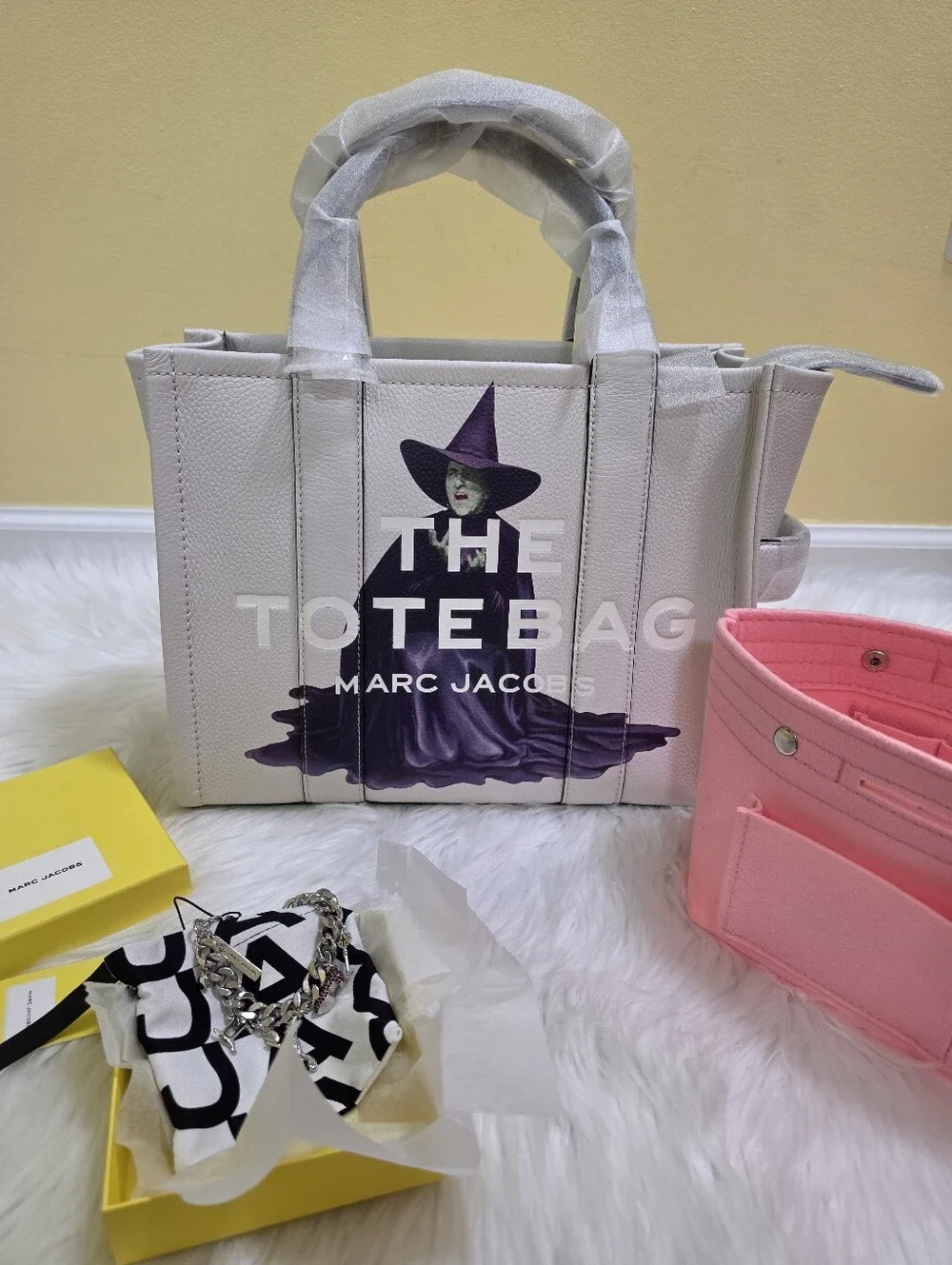 🧙MARC JACOBS X WIZARD OF OZ THE WICKED WITCH TOTE BAG+CHARM BRACELET